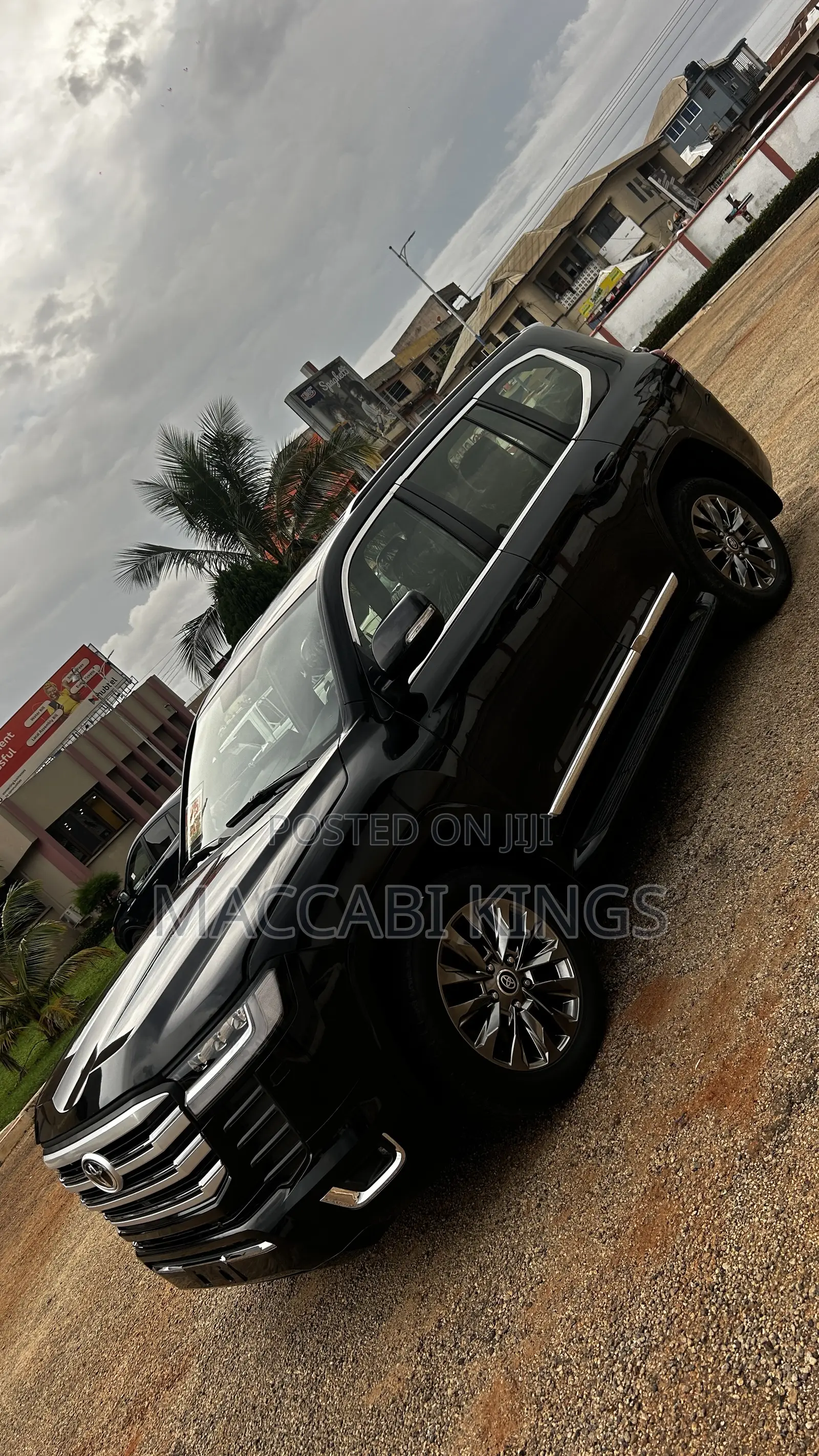 Toyota Land Cruiser 5.7 V8 GXR 2020 Black