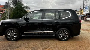 Toyota Land Cruiser 5.7 V8 GXR 2020 Black