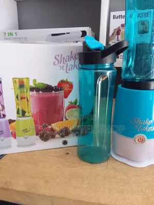 Shake and Take Smoothie Blender