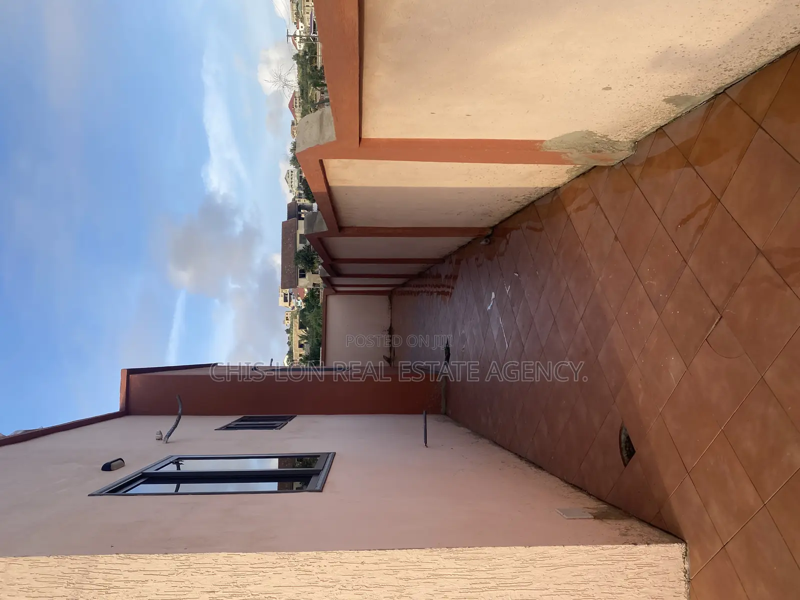 3bdrm House in Tuba Kokrobite Road, Toll Booth for sale