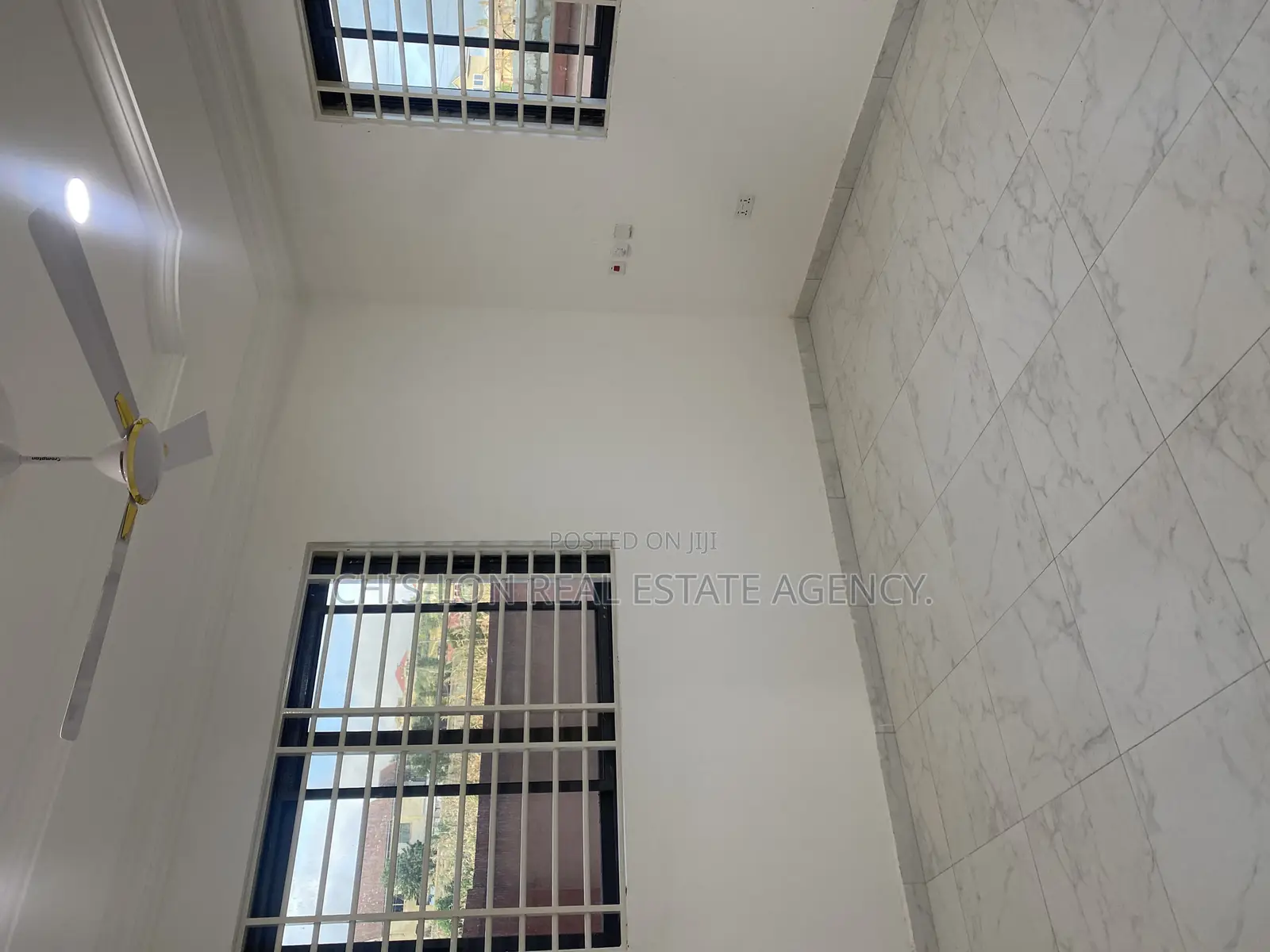 3bdrm House in Tuba Kokrobite Road, Toll Booth for sale