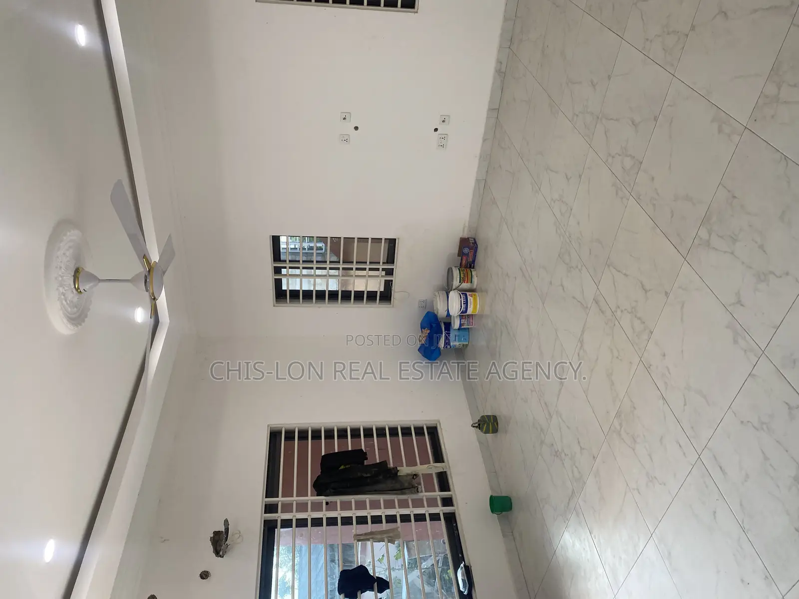 3bdrm House in Tuba Kokrobite Road, Toll Booth for sale