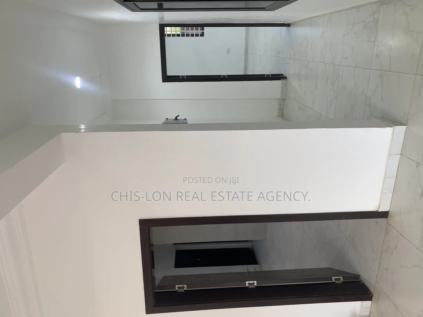 3bdrm House in Tuba Kokrobite Road, Toll Booth for sale