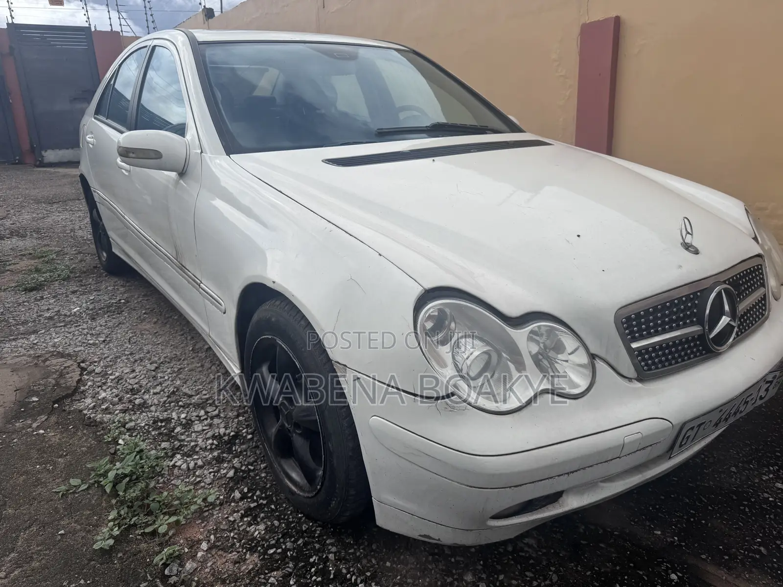 Mercedes-Benz C250 2002 White