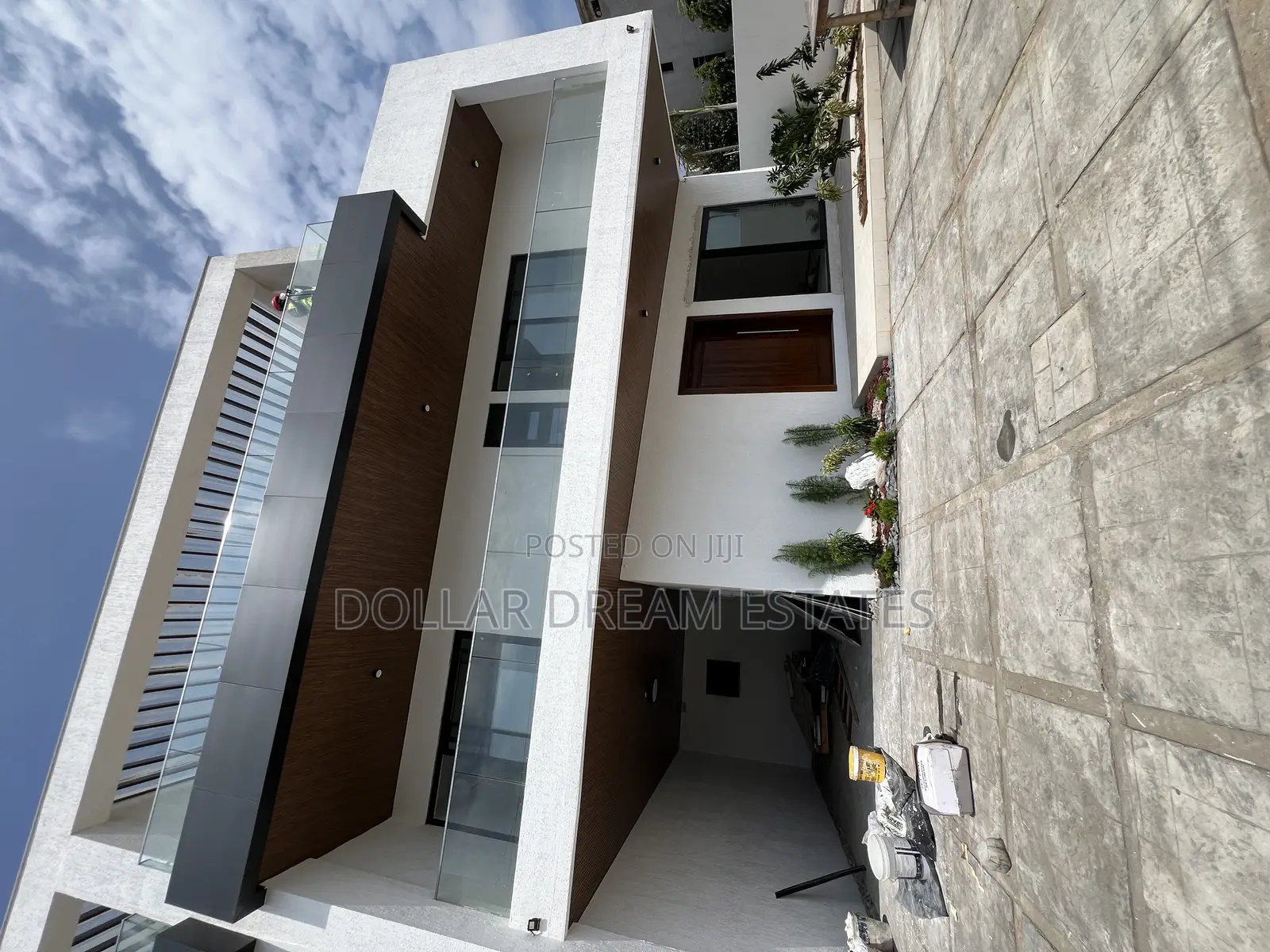 4bdrm House in Tseaddo for sale