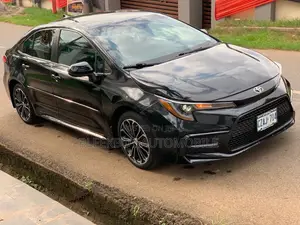 Toyota Corolla SE 2020 Black