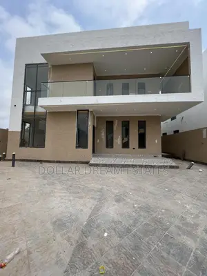 5bdrm House in Adjiriganor for sale