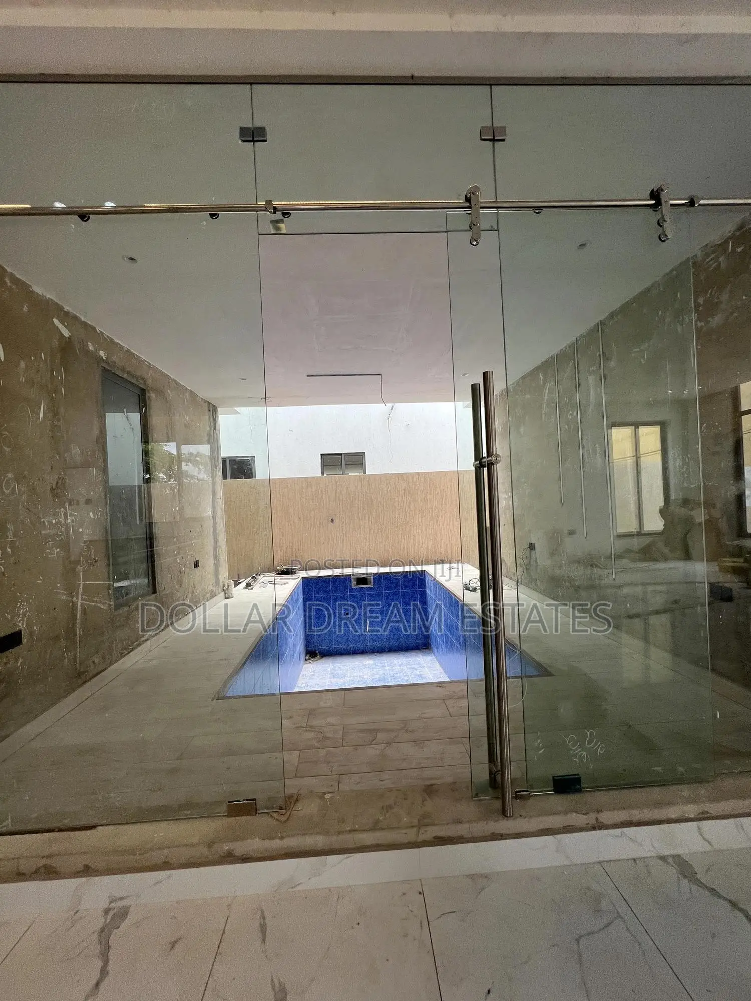 5bdrm House in Adjiriganor for sale