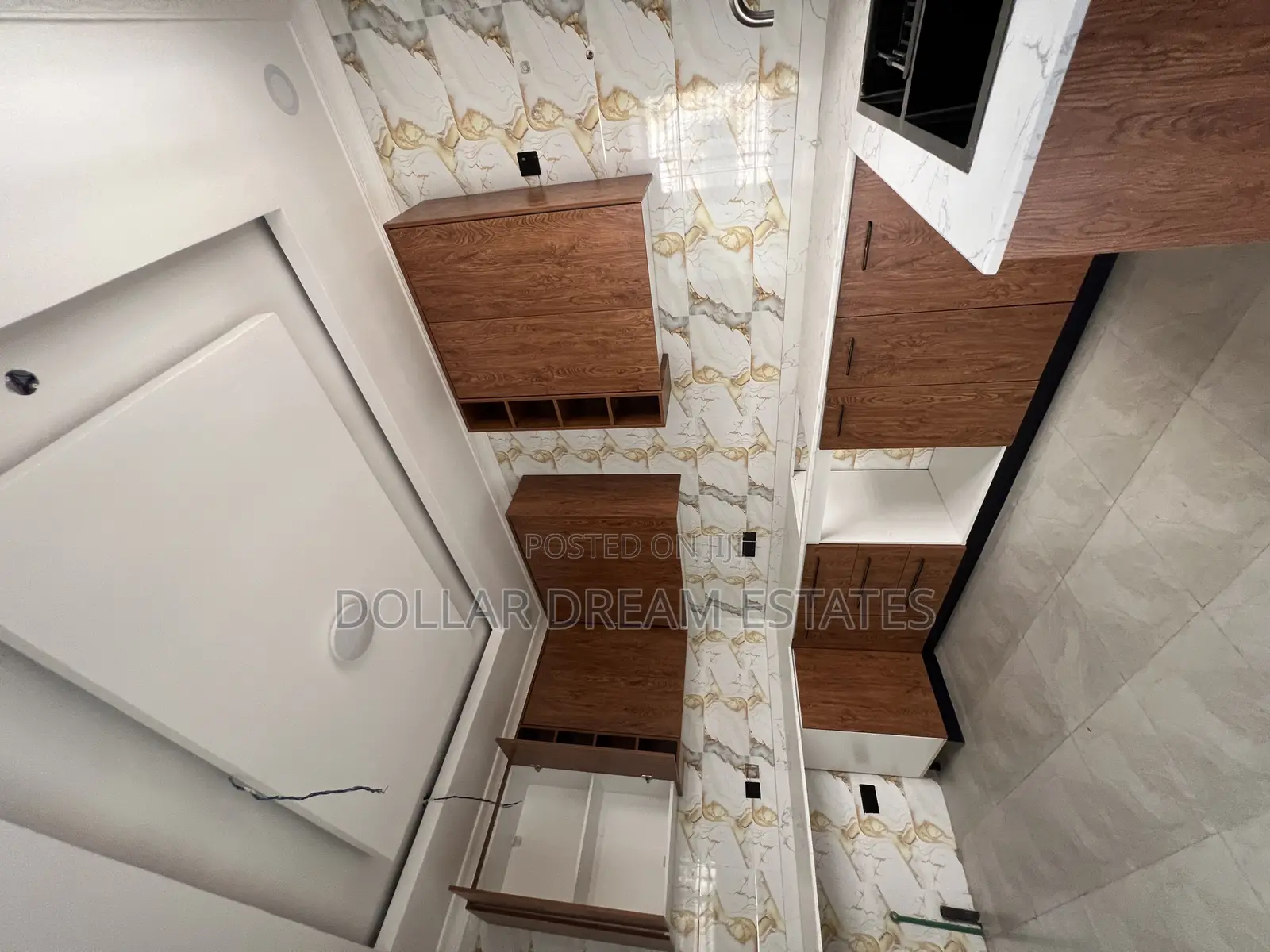3bdrm House in Spintex for sale