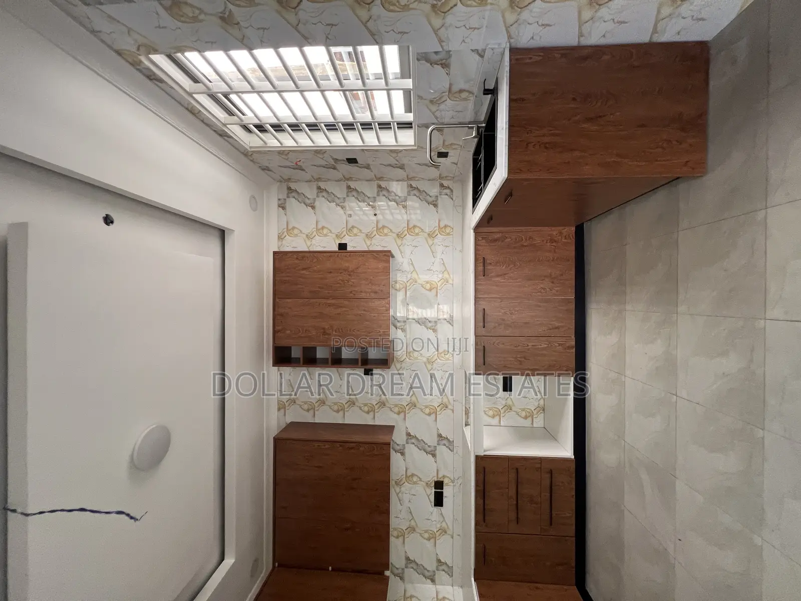 3bdrm House in Spintex for sale