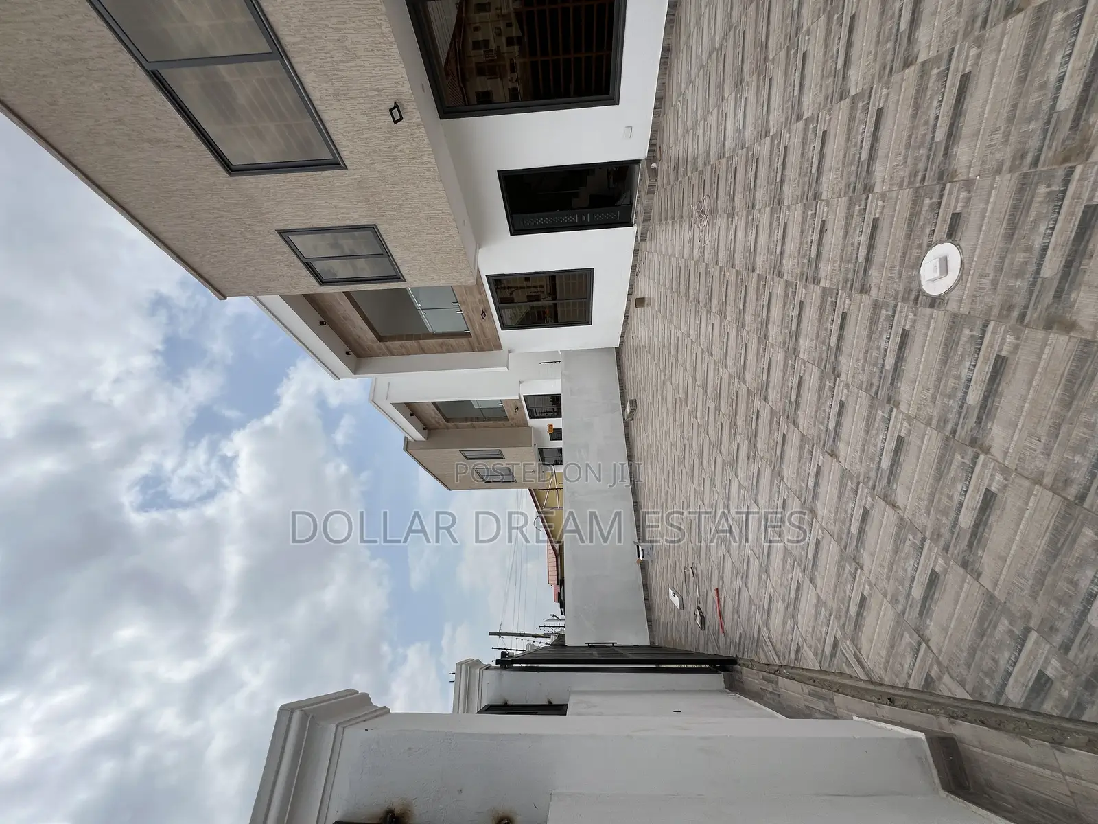 3bdrm House in Spintex for sale