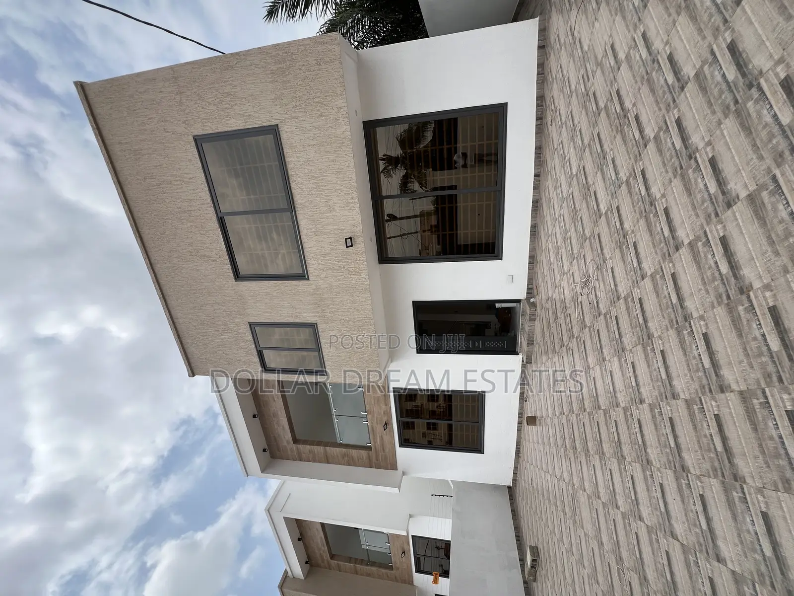 3bdrm House in Spintex for sale