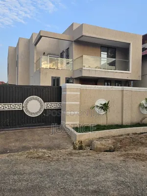 4bdrm House in Oyarifa, Ghana Flag for sale