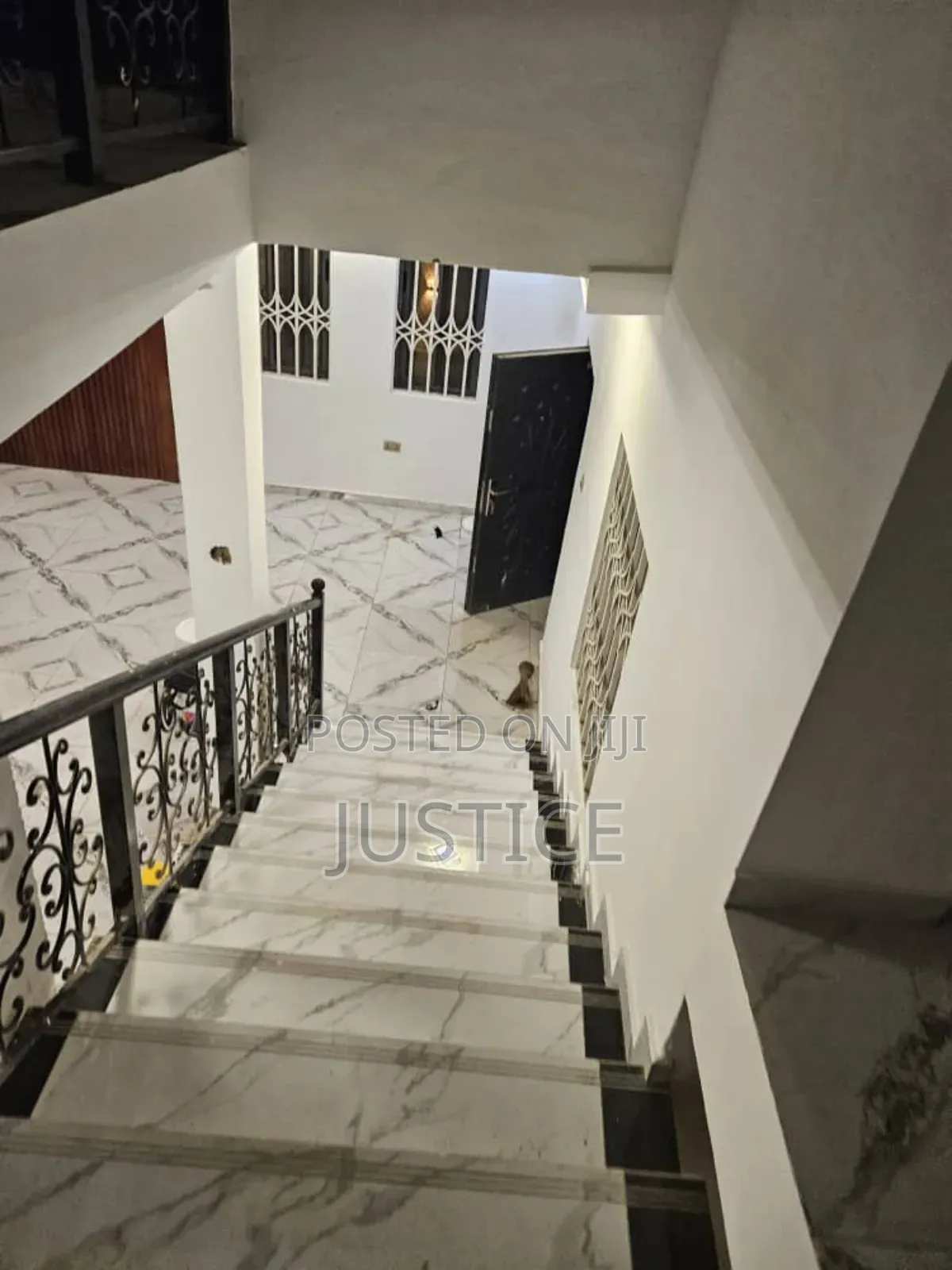 4bdrm House in Oyarifa, Ghana Flag for sale