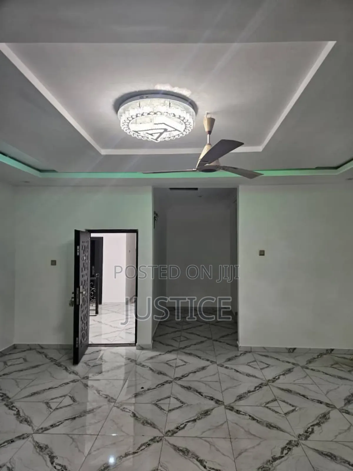 4bdrm House in Oyarifa, Ghana Flag for sale