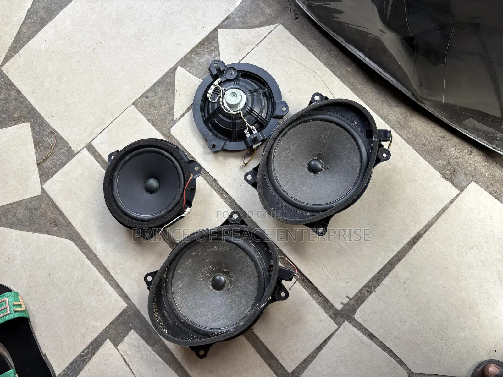 Toyota Corolla 2014 2015 2016 Boot and Door Speakers