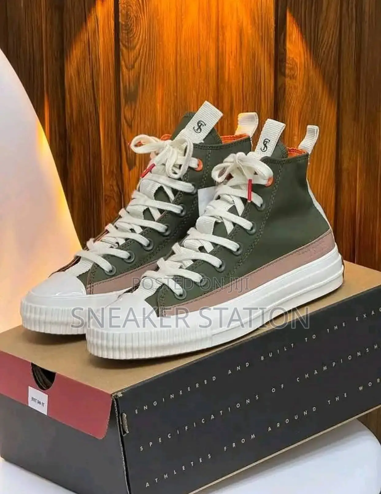 Original Converse High Tops Sneaker