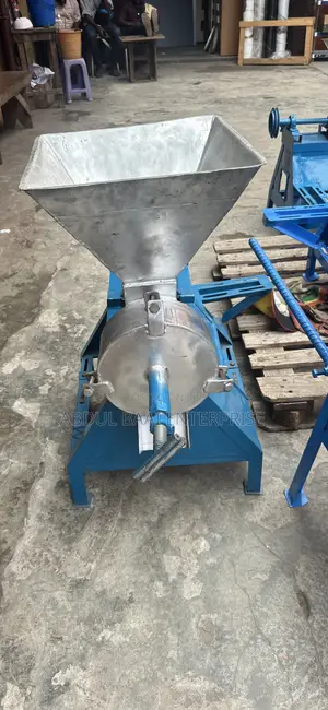 Pepper Mill With Electric Motor