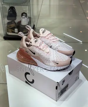Nike Airmax 270 Pink Sneakers