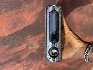 Sony CDX-Gt300 or CDX-Gt300s Car Stereo Head Unit