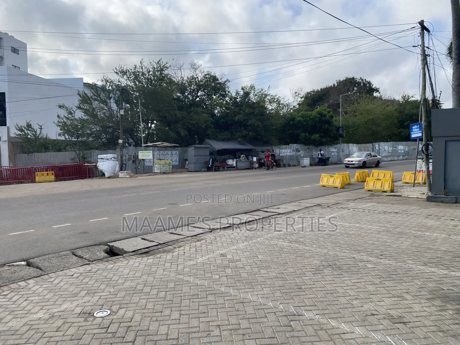 200 SQM Office Space With 2 Offices Inside at Labone
