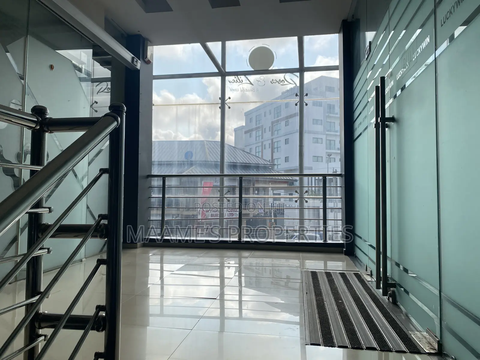 200 SQM Office Space With 2 Offices Inside at Labone