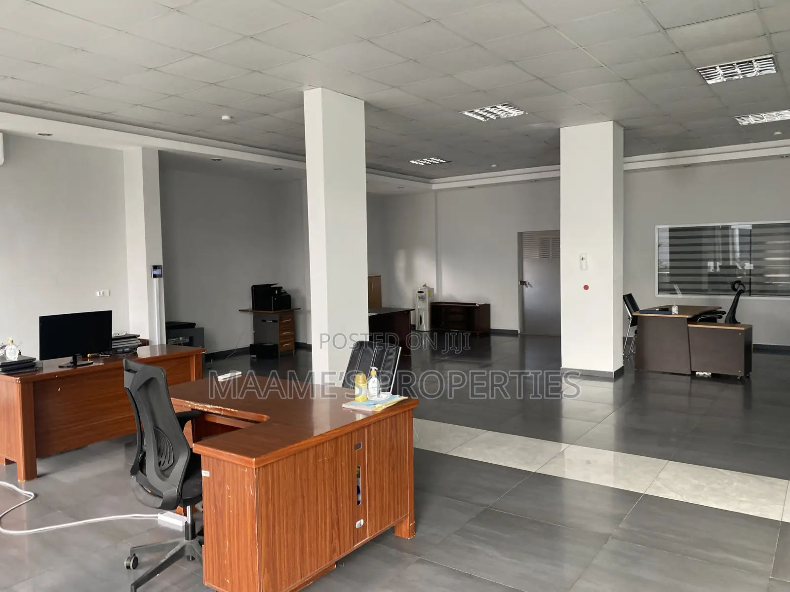 200 SQM Office Space With 2 Offices Inside at Labone