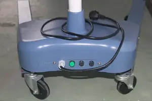 Surgical Operating Light (5 Bulb Yellow)