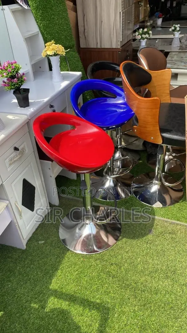 Plastic Bar Chairs