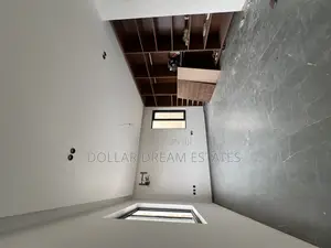 4bdrm House in East Legon for sale