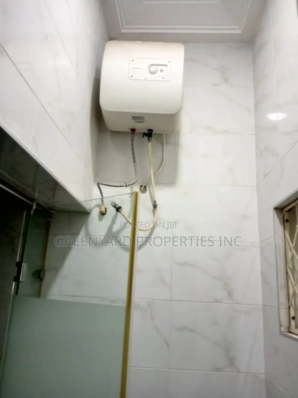 4bdrm House in A&C Mall, East Legon for rent