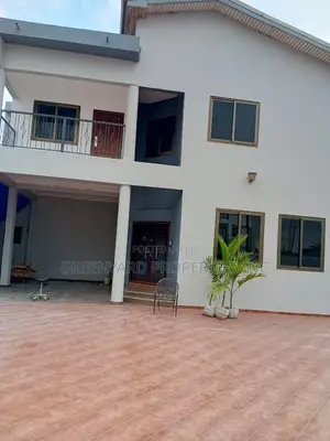 4bdrm House in A&C Mall, East Legon for rent