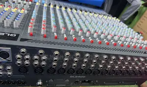 Allen Heath Gl2400,24 Channels,24 Output Digital Console