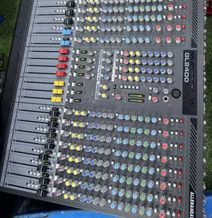 Allen Heath Gl2400,24 Channels,24 Output Digital Console