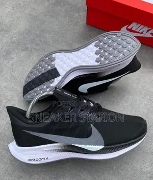 Nike Zoom C Pegasus Sneaker