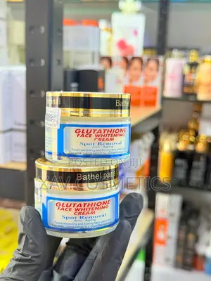 Glutathione Face Whitening Cream (Super Glow)