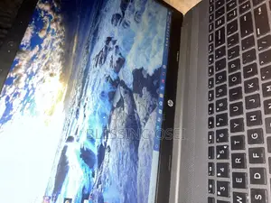 New Laptop HP 250 G10 8GB Intel Core i3 SSD 128GB