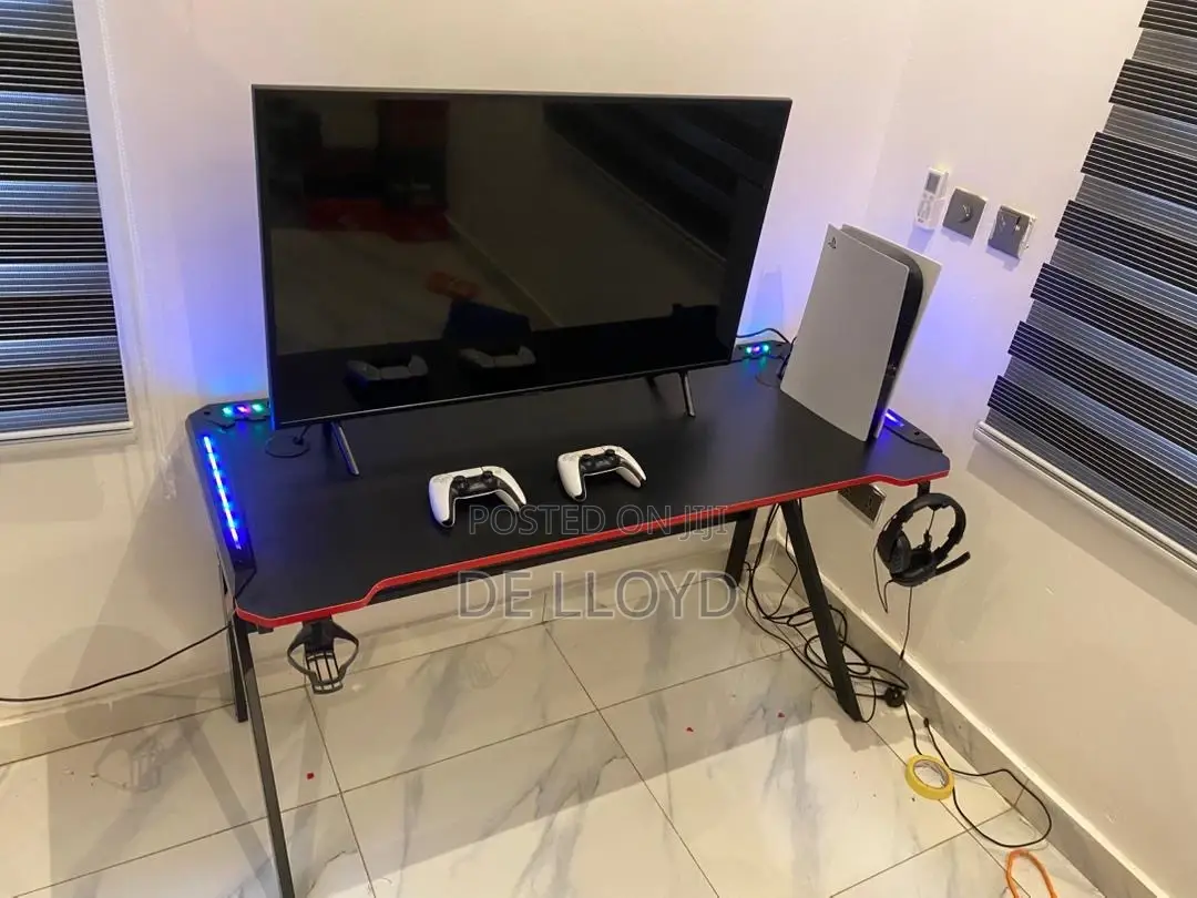 K Shape RGB Game Table