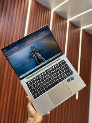New Laptop HP EliteBook 840 G9 16GB Intel Core I5 SSD 512GB