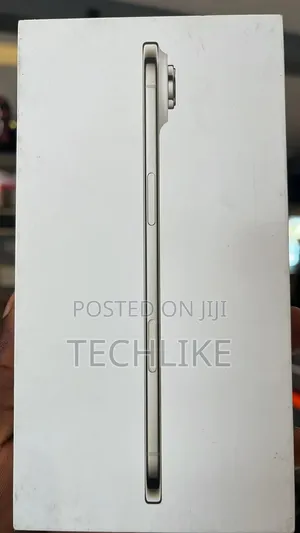 New Apple iPhone Air 256 GB Silver