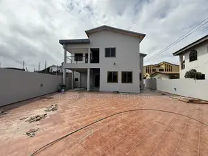 5bdrm House in American House, East Legon for rent