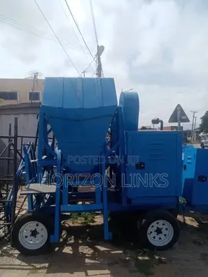 Brand New Concrete Mixer Field Marshal