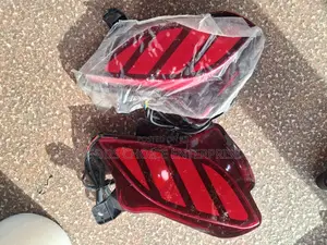 Back Bumper Reflector Highlander 2021-2023 Led