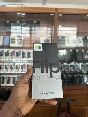 New Samsung Galaxy Z Flip4 256 GB Blue