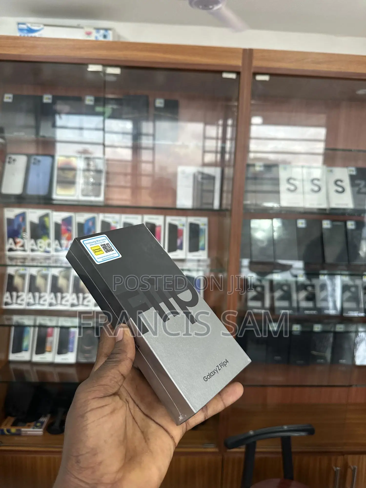 New Samsung Galaxy Z Flip4 256 GB Blue