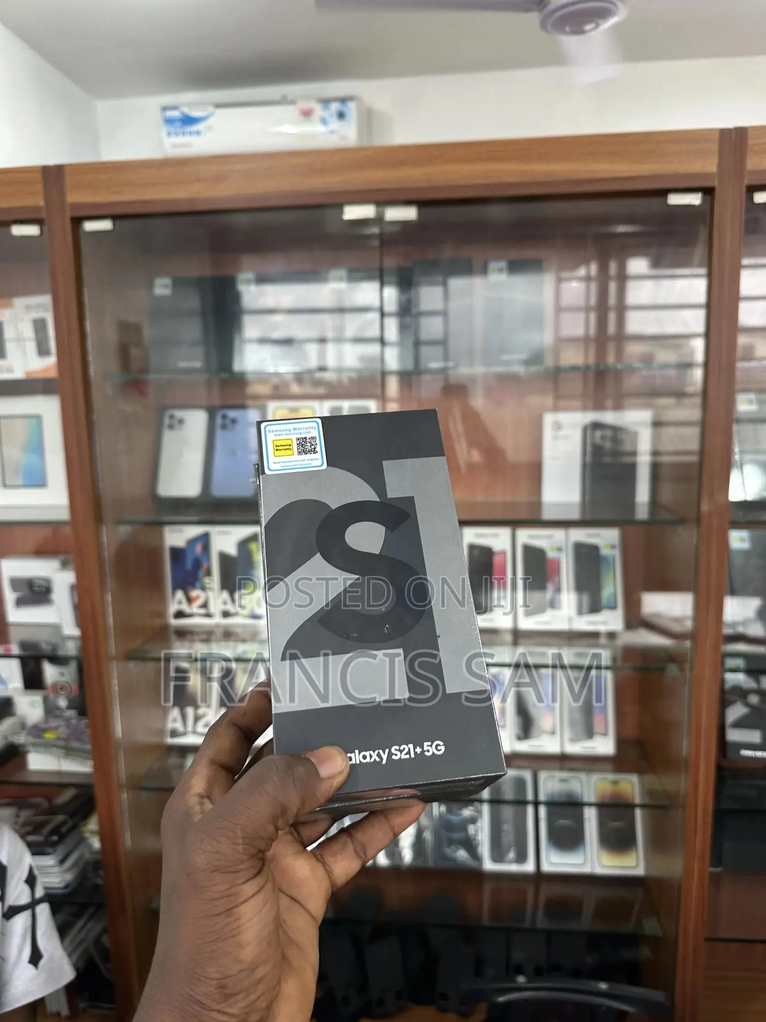 New Samsung Galaxy S21+ 5G 128 GB Black