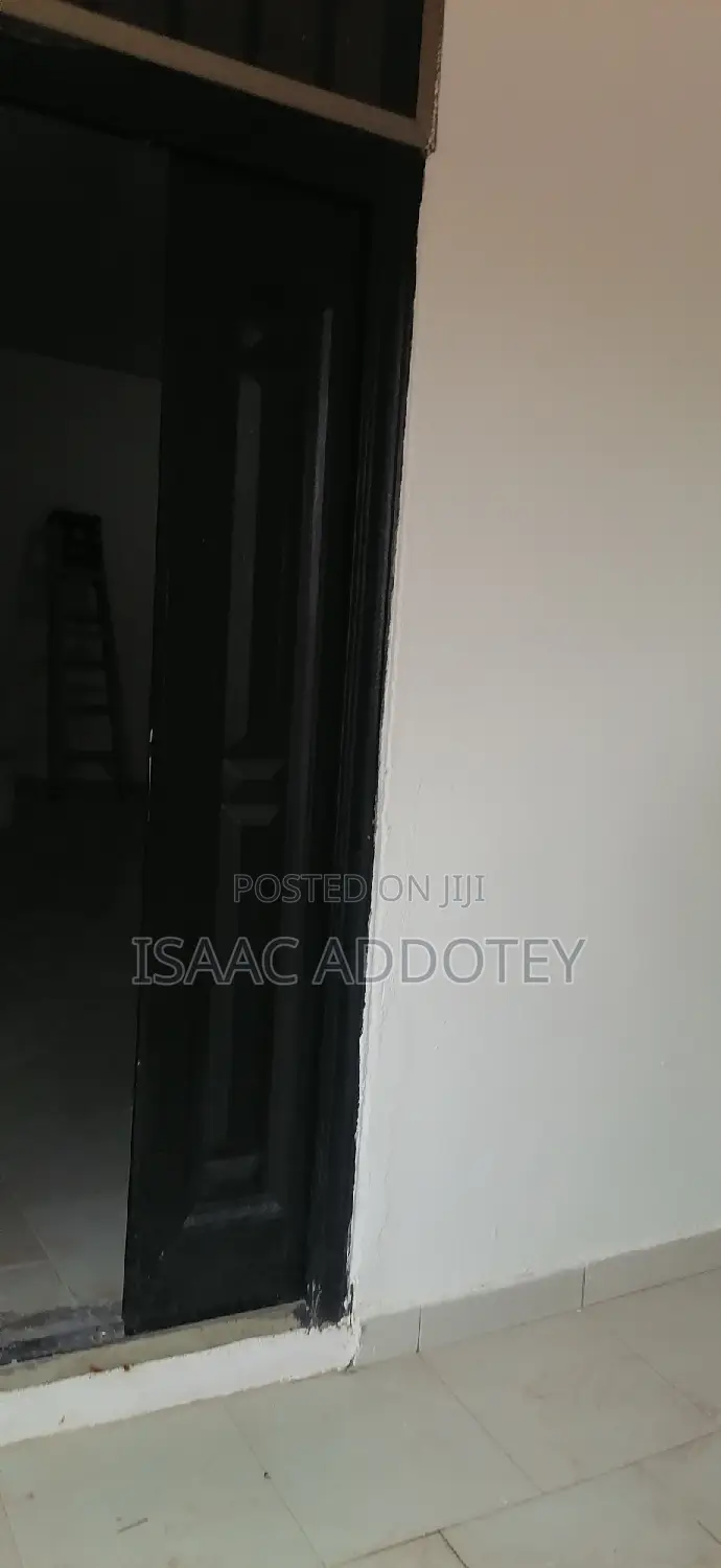 2bdrm Apartment in Spintex for rent