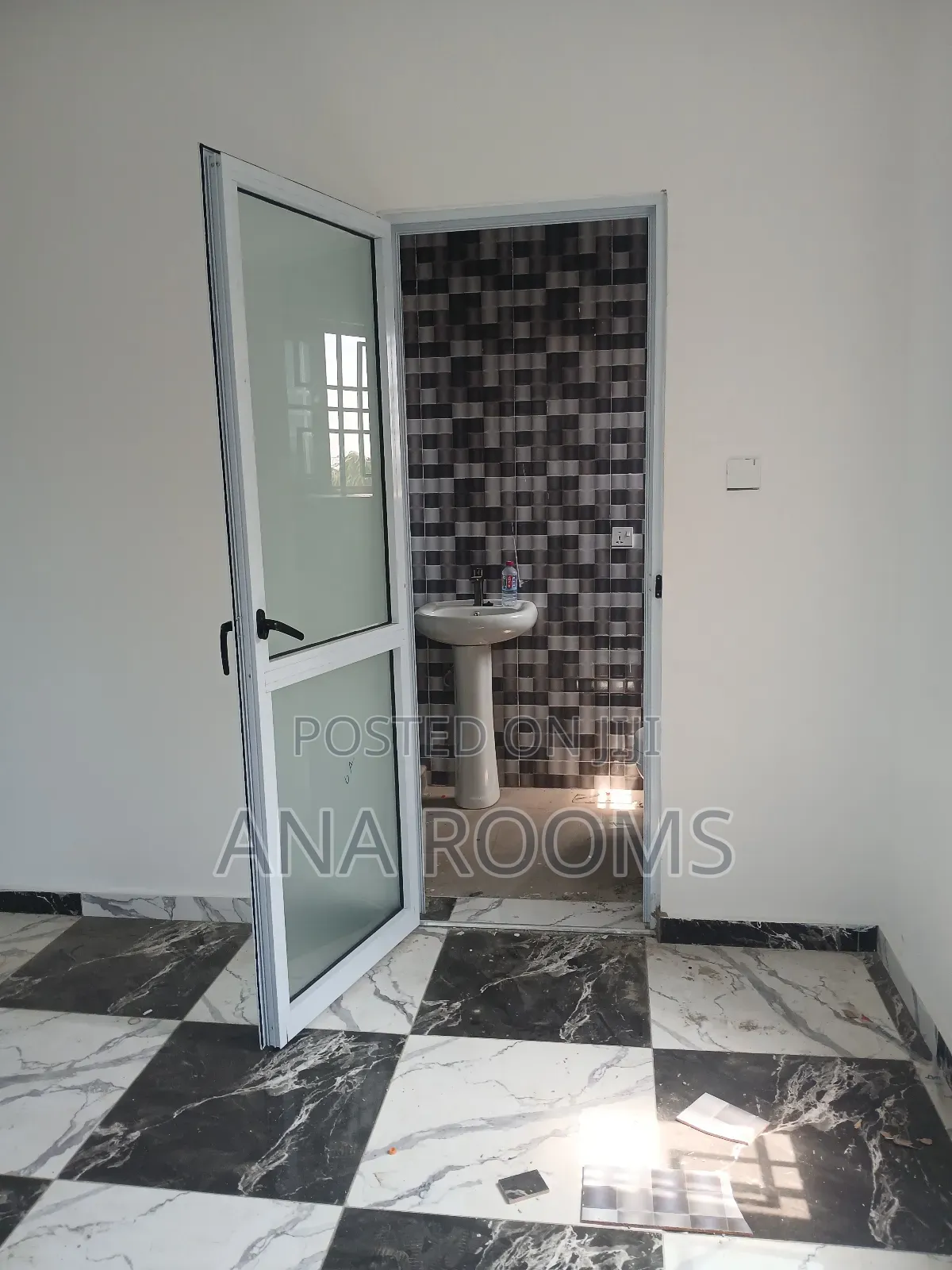 2bdrm Apartment in Ana Rooms, Tema Metropolitan for rent