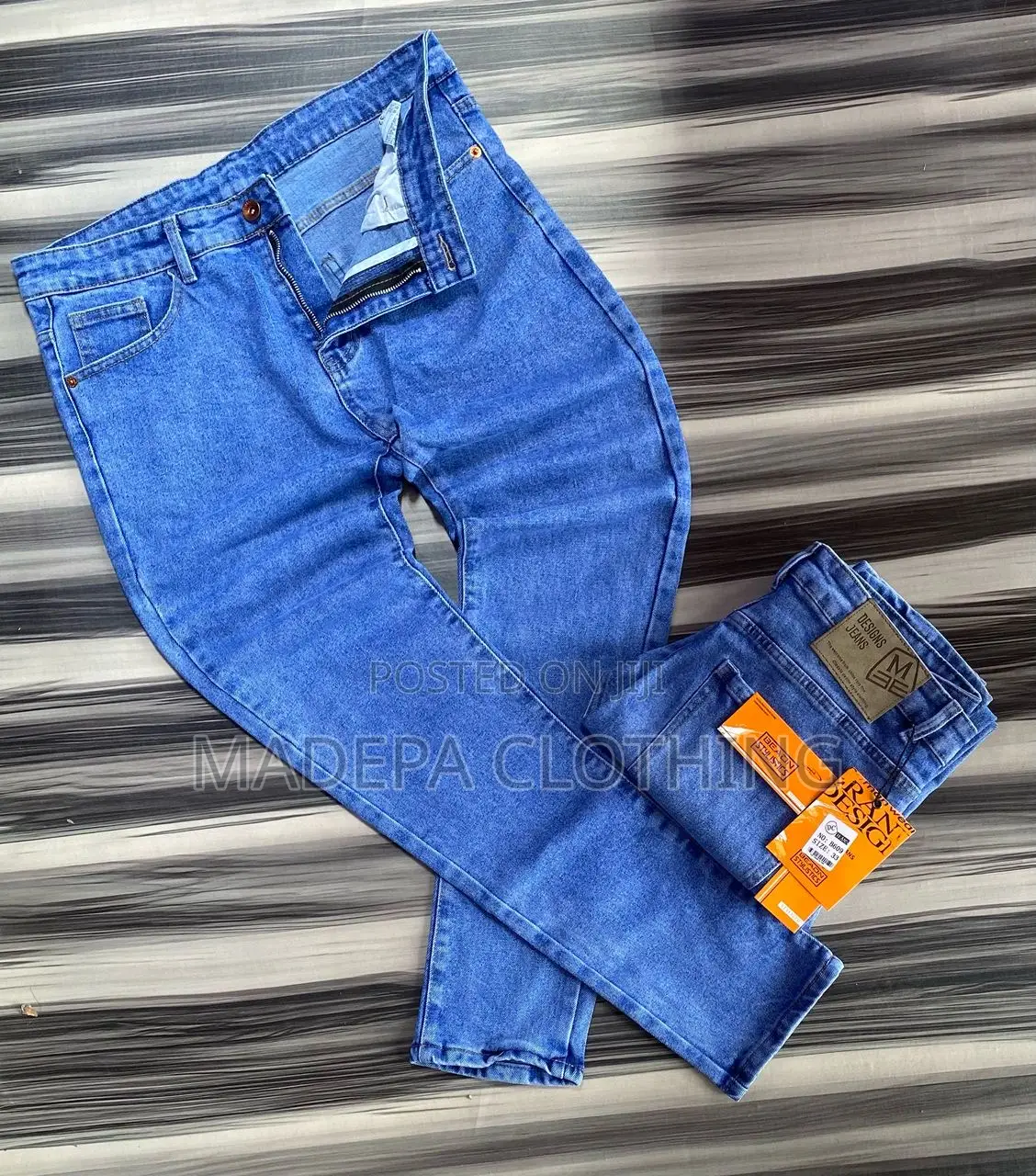 Stock Jeans