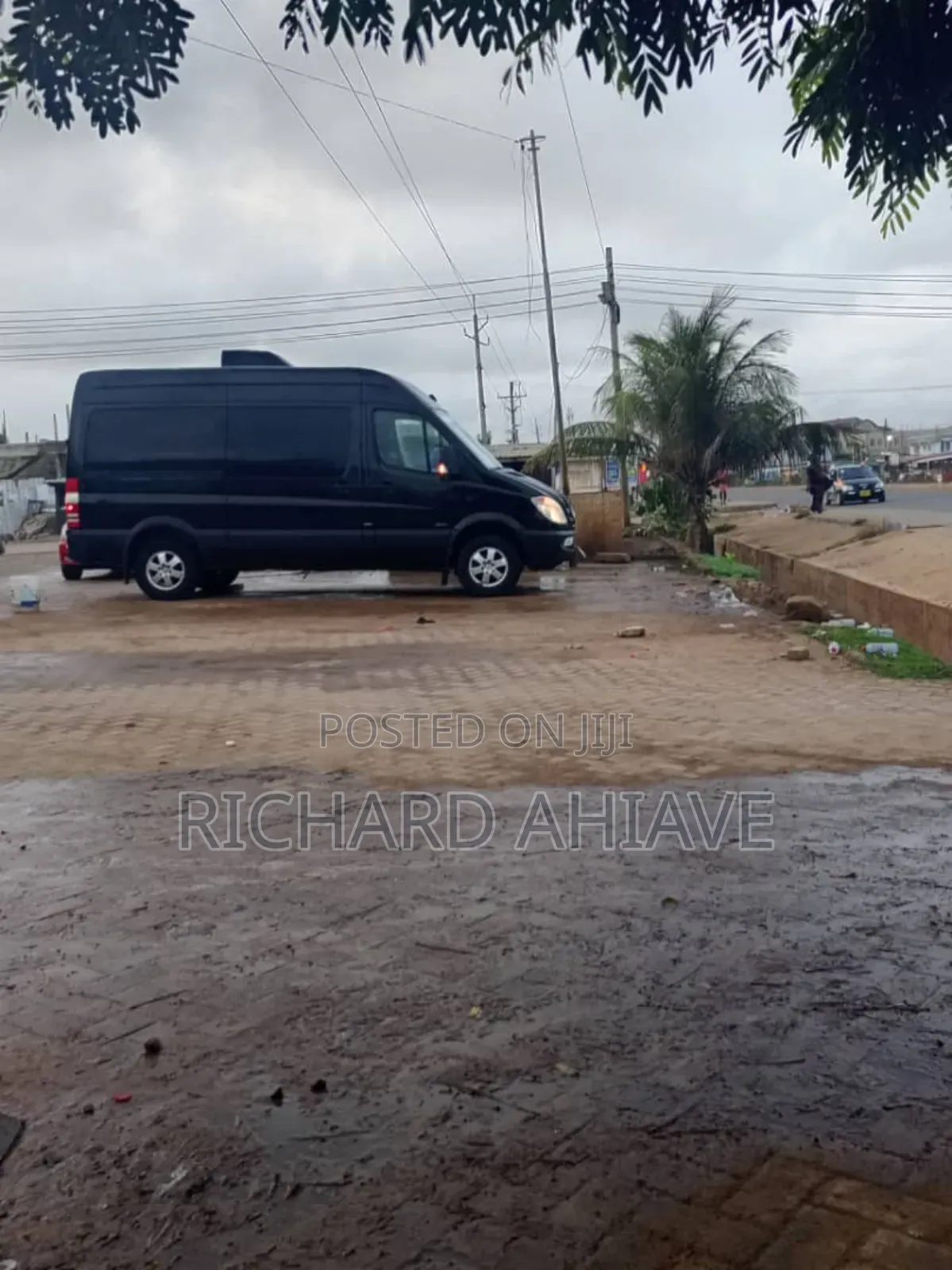 Mercedes-Benz Sprinter 2012 Black